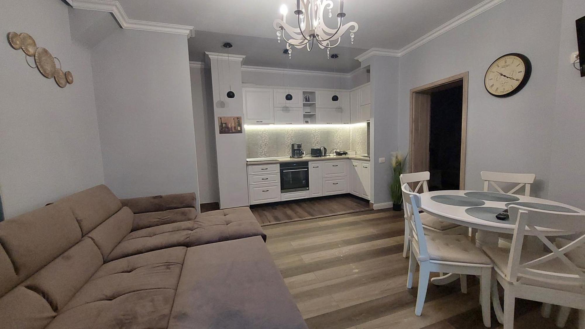 Sunrise Tampa Residence Брашов Экстерьер фото